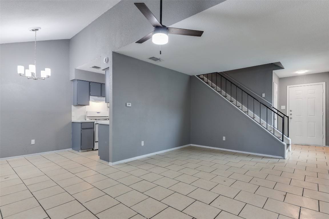 Apartment for rent at 6605 Deatonhill Dr, Austin, TX 78745