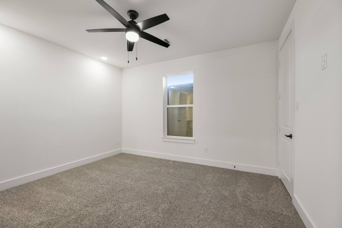 Apartment for rent at 6326 Del Rio St, Houston, TX 77021