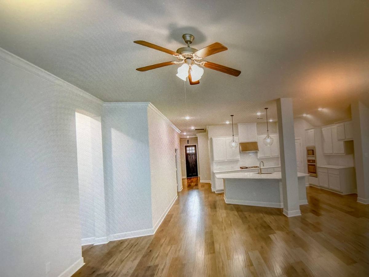 House for rent at 5541 Annie Creek Rd, Fort Worth, TX 76126