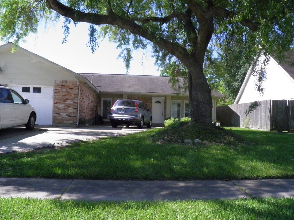 Apartment for rent at 8827 Neff St, Houston, TX 77036