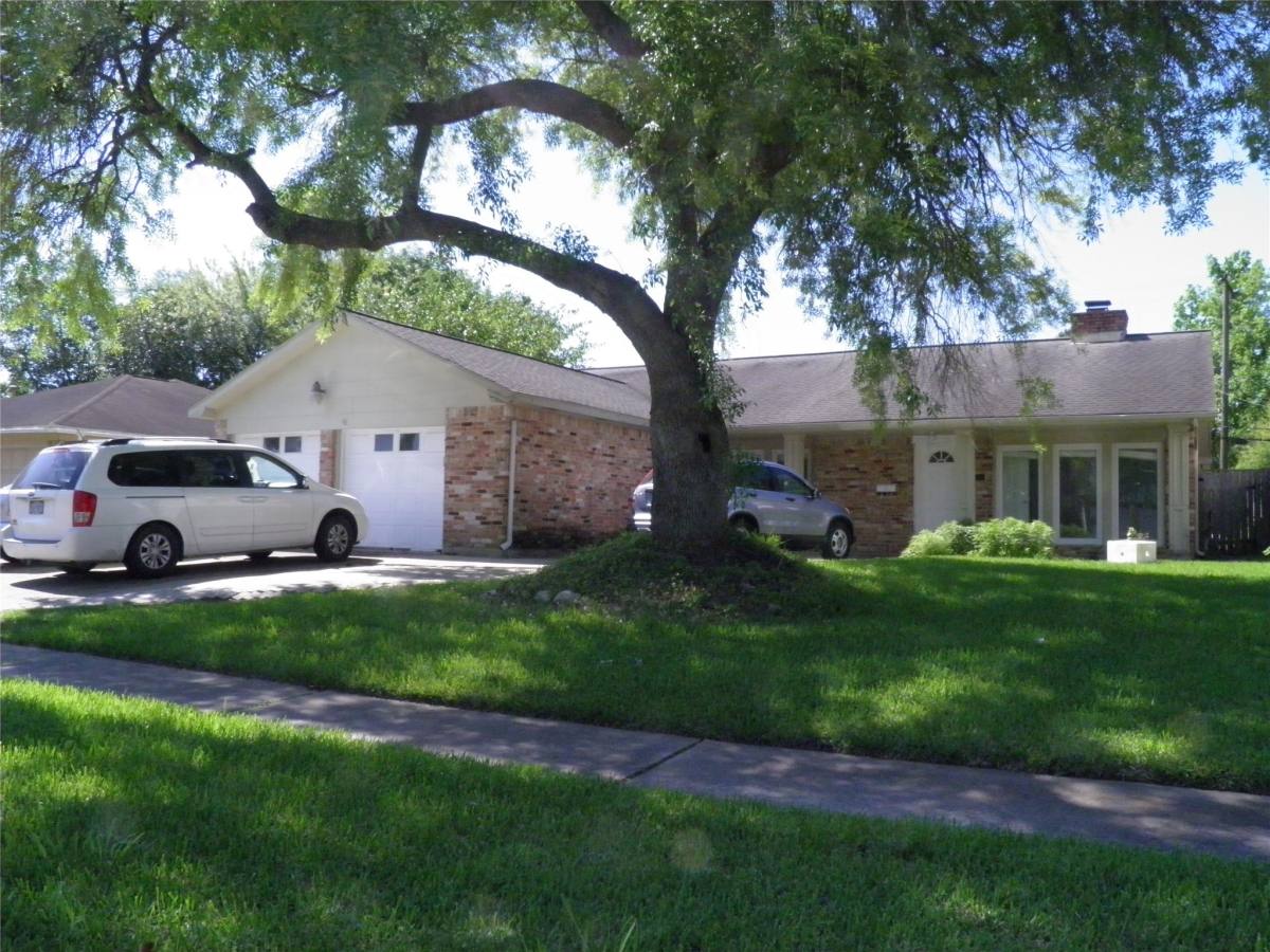 Apartment for rent at 8827 Neff St, Houston, TX 77036