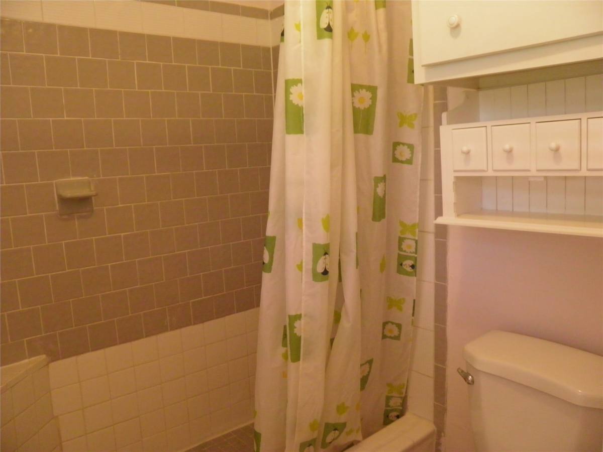 Apartment for rent at 8827 Neff St, Houston, TX 77036