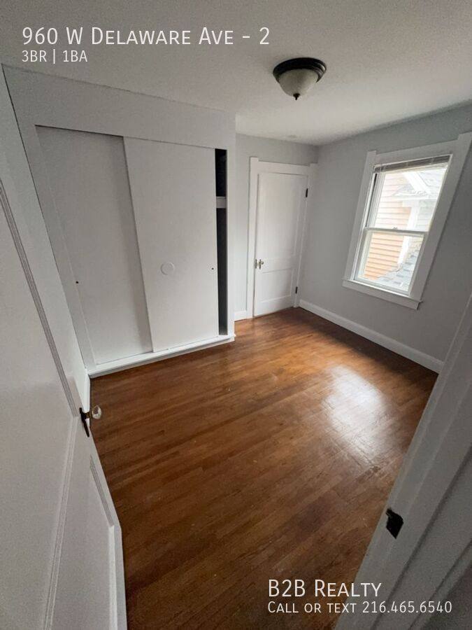 Apartment for rent at 960 W Delaware Ave #2, Toledo, OH 43610
