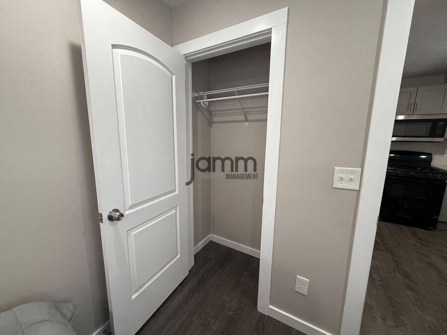 Apartment for rent at 1335 W 69 St #3, Cleveland, OH 44102