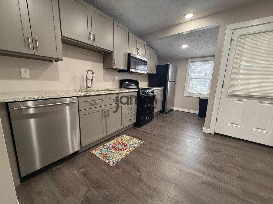 Apartment for rent at 1335 W 69 St #3, Cleveland, OH 44102