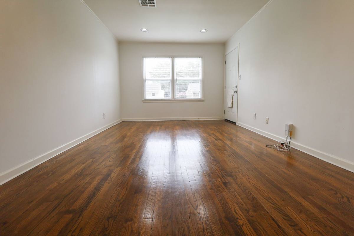 House for rent at 923 E 37th Place, Tulsa, OK 74105