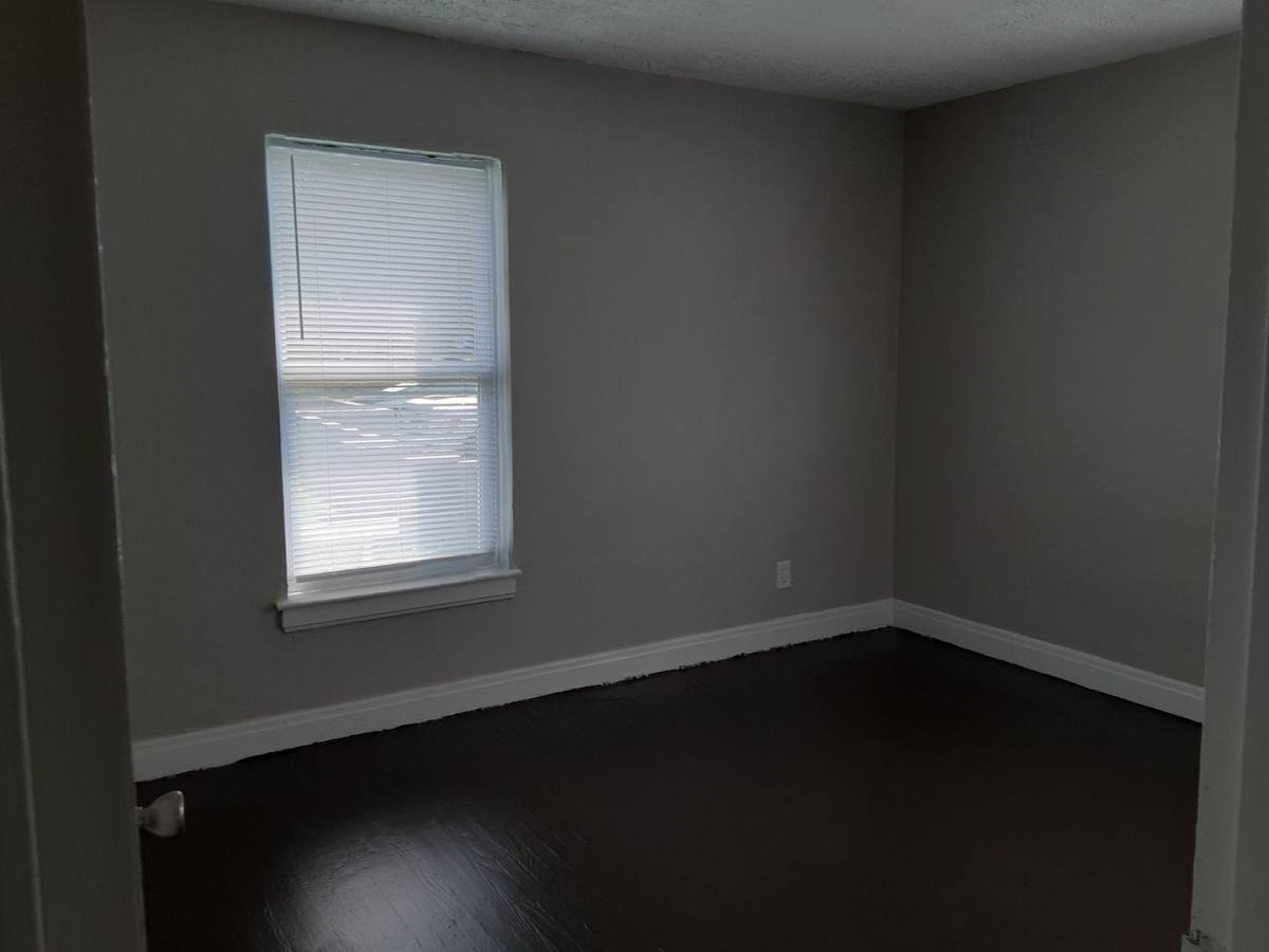 Apartment for rent at 647 S 44th St, Louisville, KY 40211