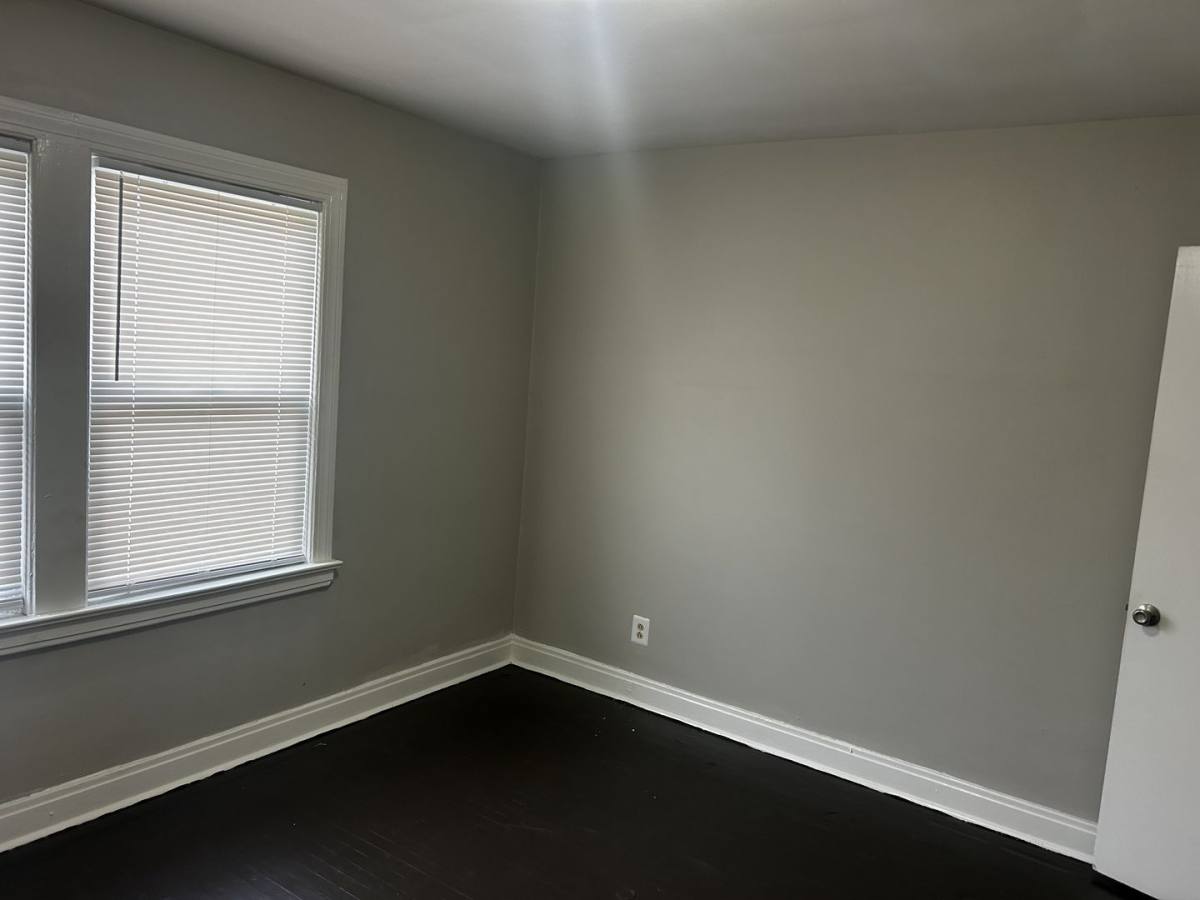 Apartment for rent at 647 S 44th St, Louisville, KY 40211