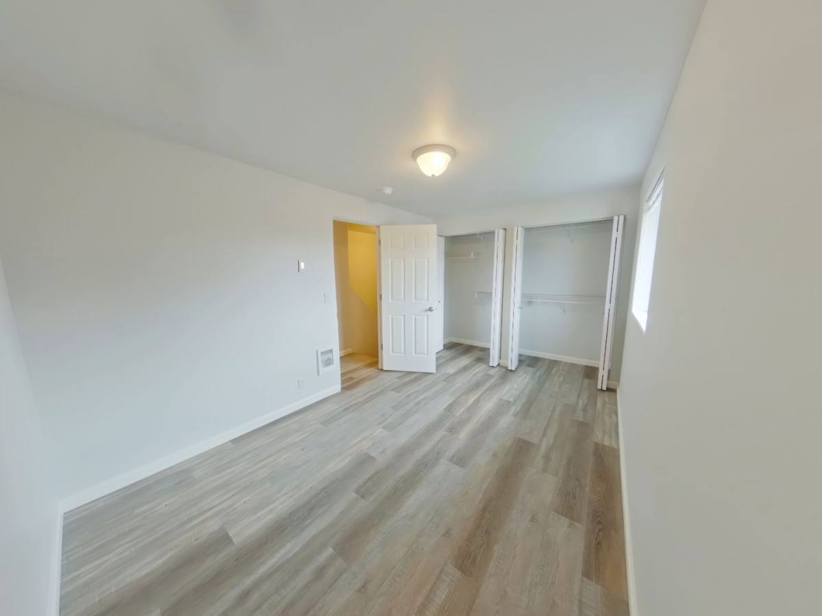 Apartment for rent at 1990 10th St, Springfield, OR 97477