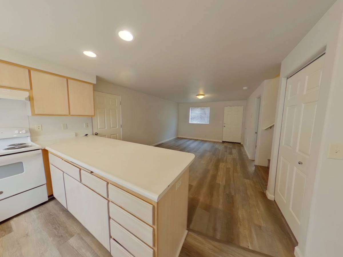 Apartment for rent at 1990 10th St, Springfield, OR 97477