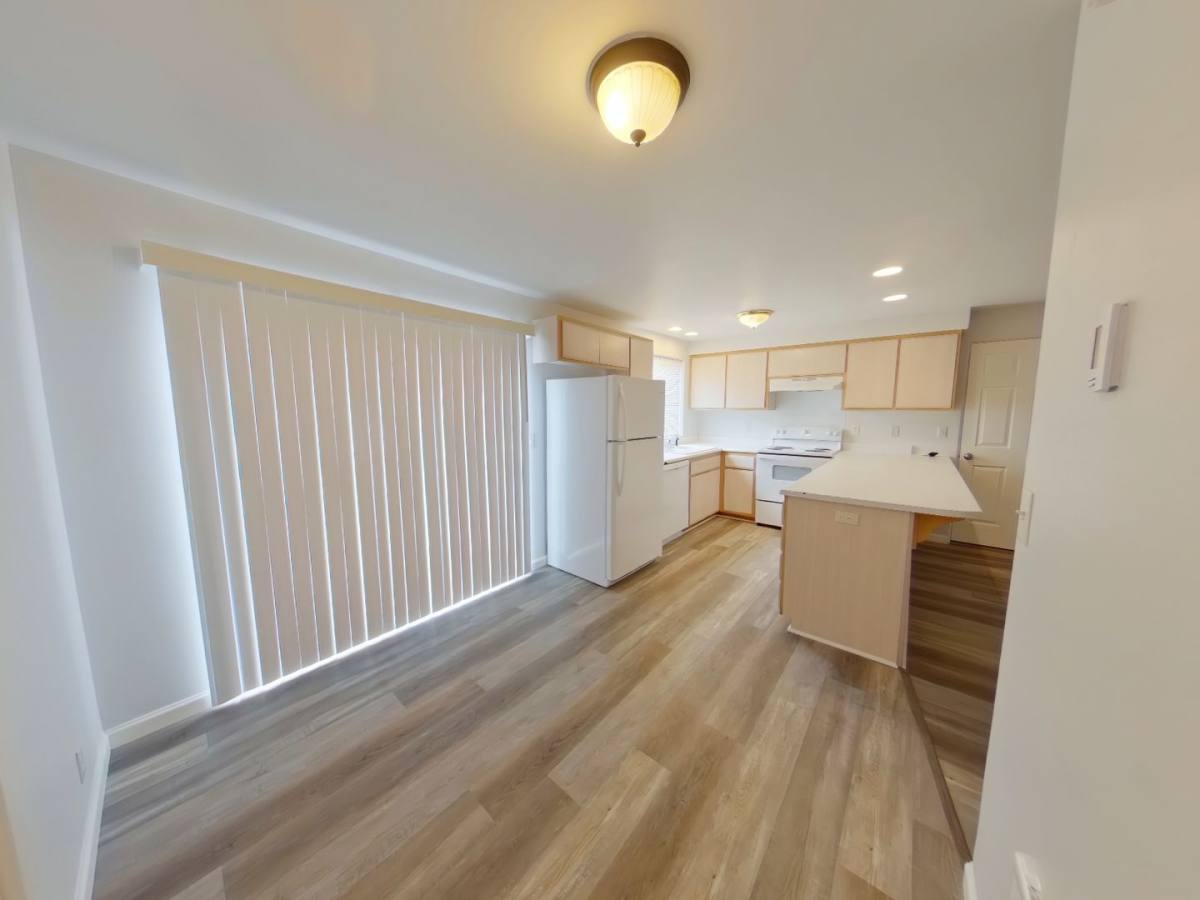 Apartment for rent at 1990 10th St, Springfield, OR 97477