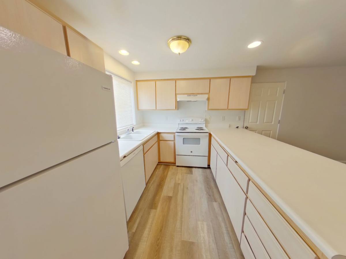 Apartment for rent at 1990 10th St, Springfield, OR 97477