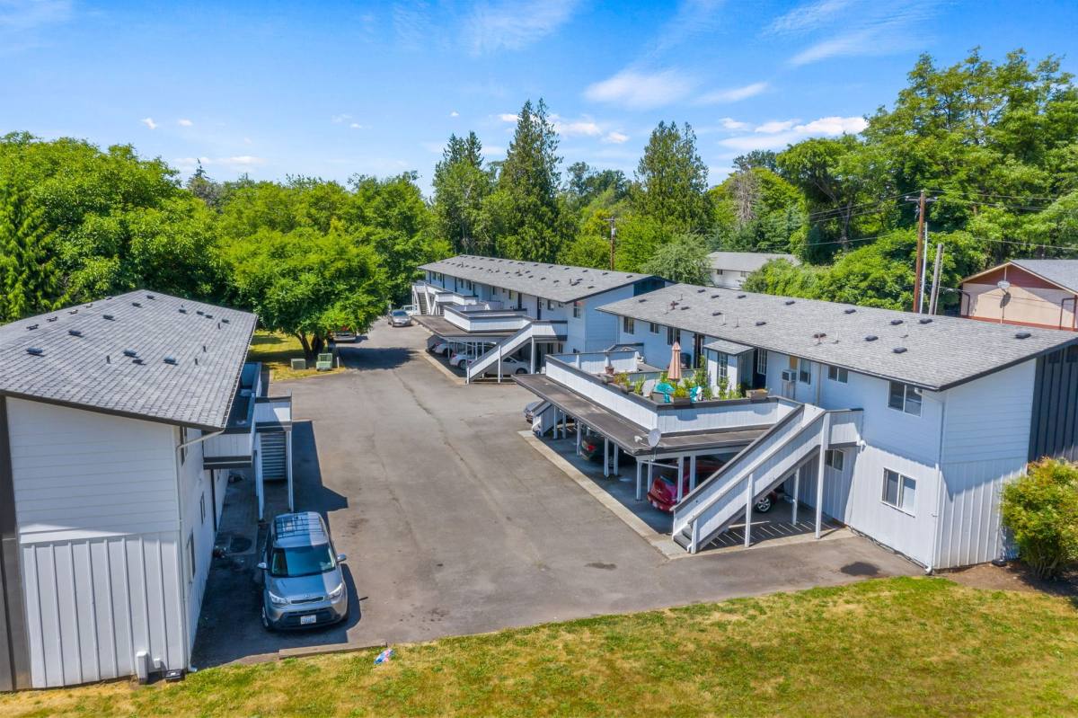 Apartment for rent at 1509, 1510-1513 Lewis St, Centralia, WA 98531