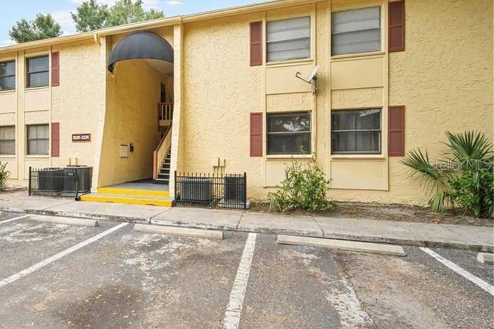 Condo for rent at 7627 Dolonita Dr, Tampa, FL 33615