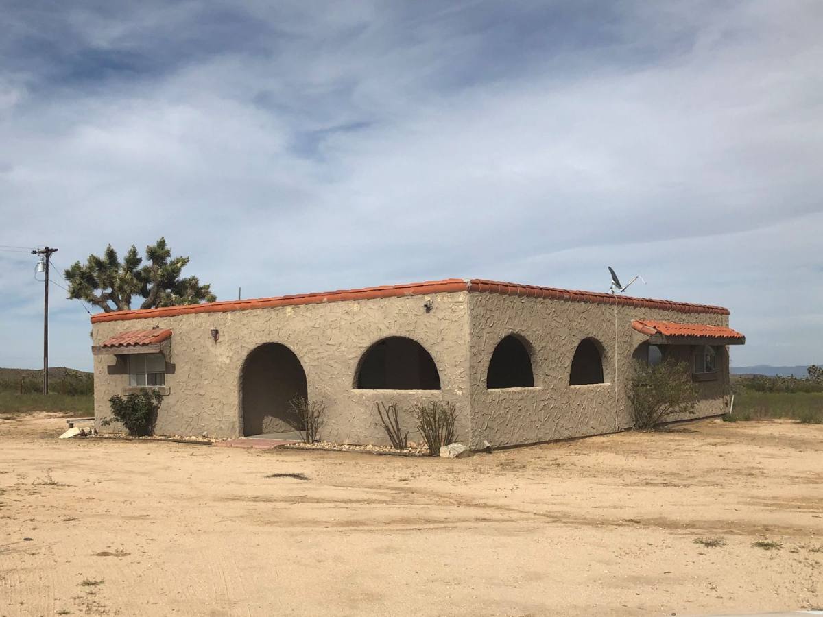 House for rent at 3025 Alta Ave, Yucca Valley, CA 92284