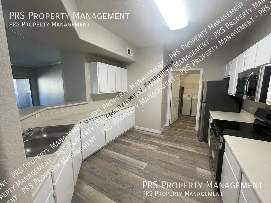 Condo for rent at 3236 E Chandler Blvd #1040, Phoenix, AZ 85048