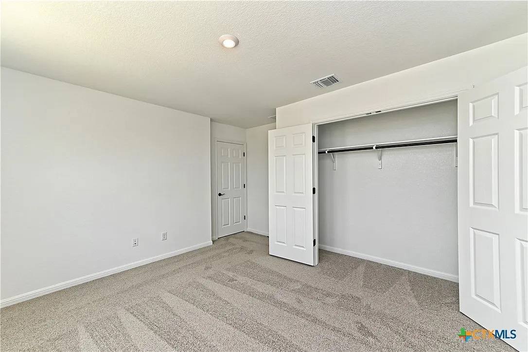 Apartment for rent at 157 Seattle Slew Dr #157, Jarrell, TX 76537
