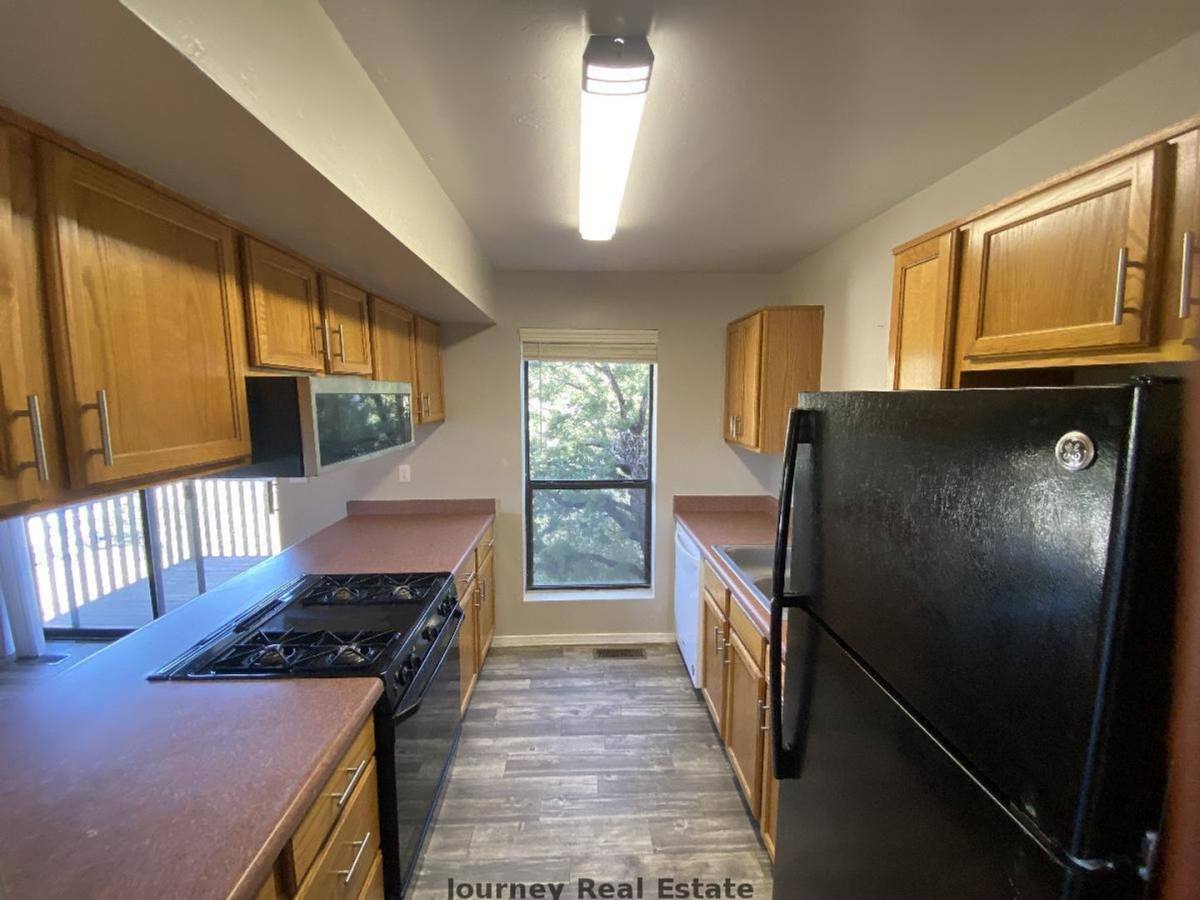 Apartment for rent at 1305 Moore Place, Prescott, AZ 86303