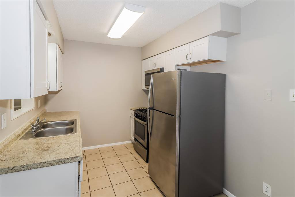Apartment for rent at 1805 Japonica Lane, Plano, TX 75074