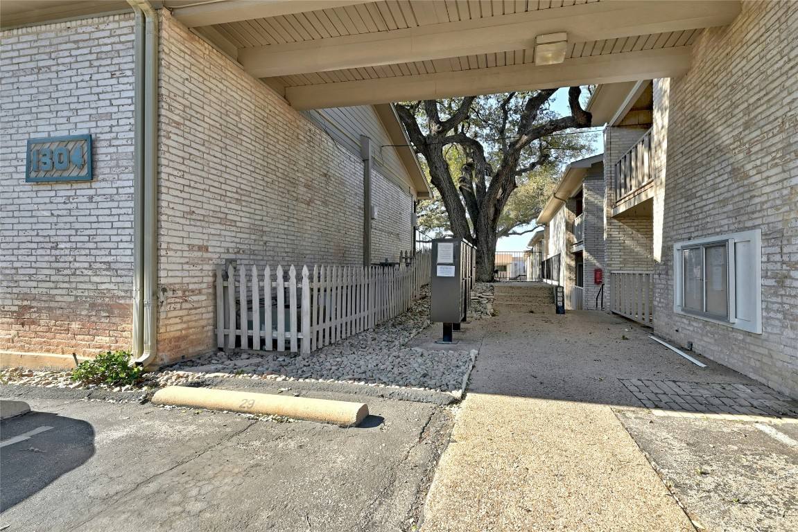 Condo for rent at 1304 Summit St #101, Austin, TX 78741