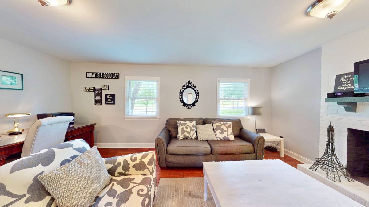 Apartment for rent at 6301 Welford Rd, Charlotte, NC 28211