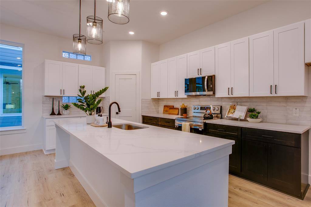 Condo for rent at 2130 Shea Rd #1002, Dallas, TX 75235