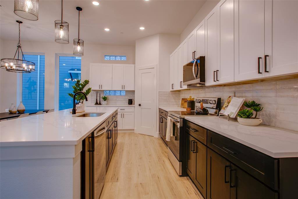 Condo for rent at 2130 Shea Rd #1002, Dallas, TX 75235
