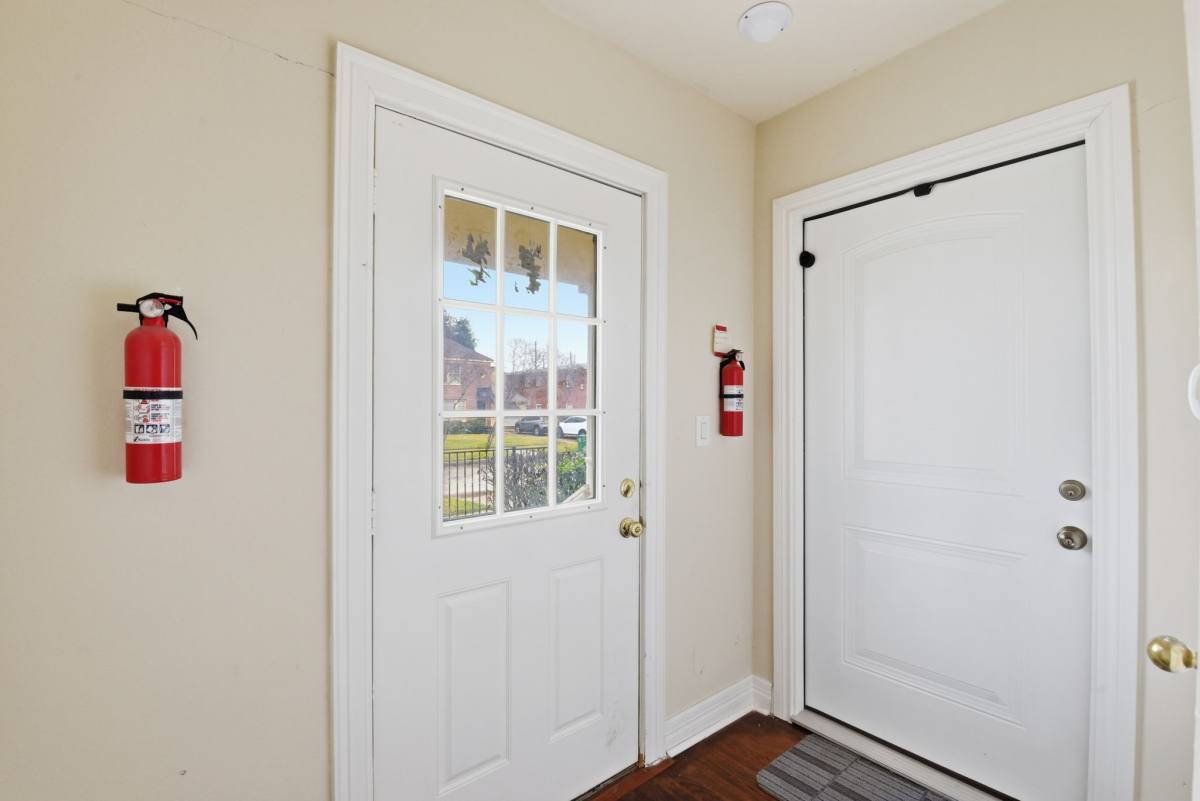 Apartment for rent at 2513 Shakespeare St #3, Houston, TX 77030