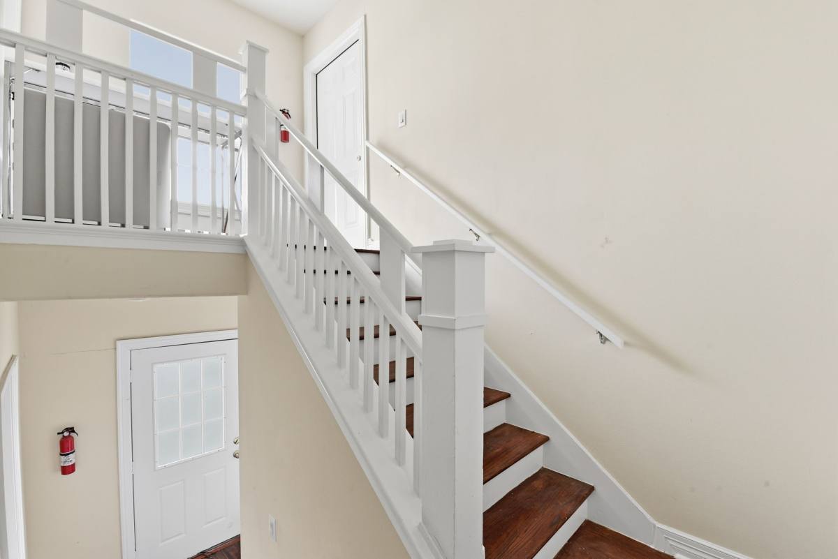 Apartment for rent at 2513 Shakespeare St #3, Houston, TX 77030