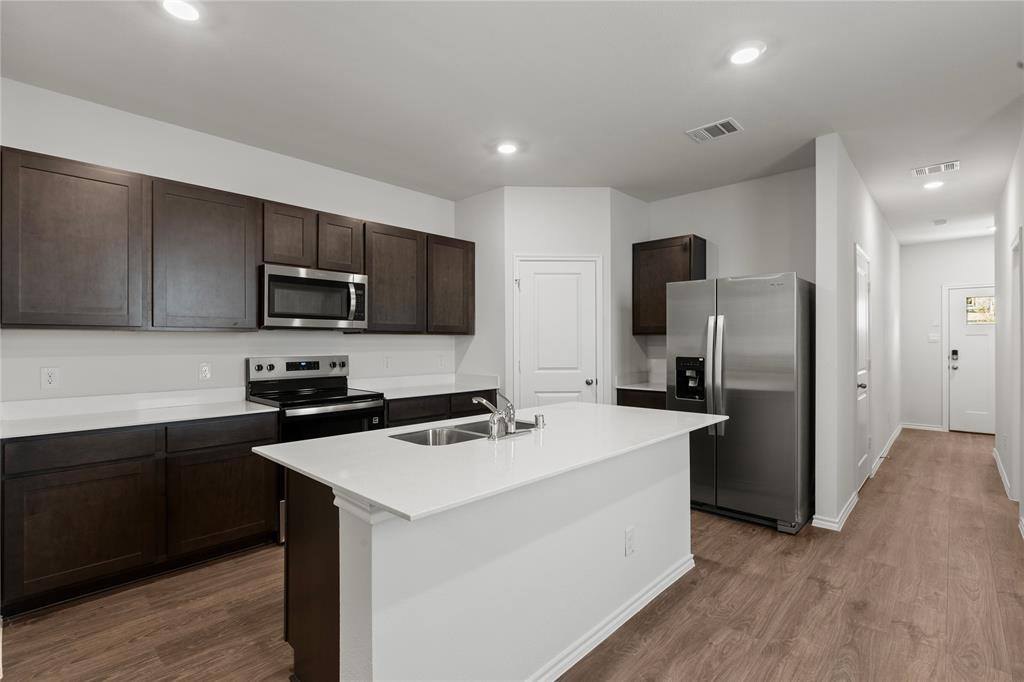 Apartment for rent at 7016 Vining Dr, Princeton, TX 75407