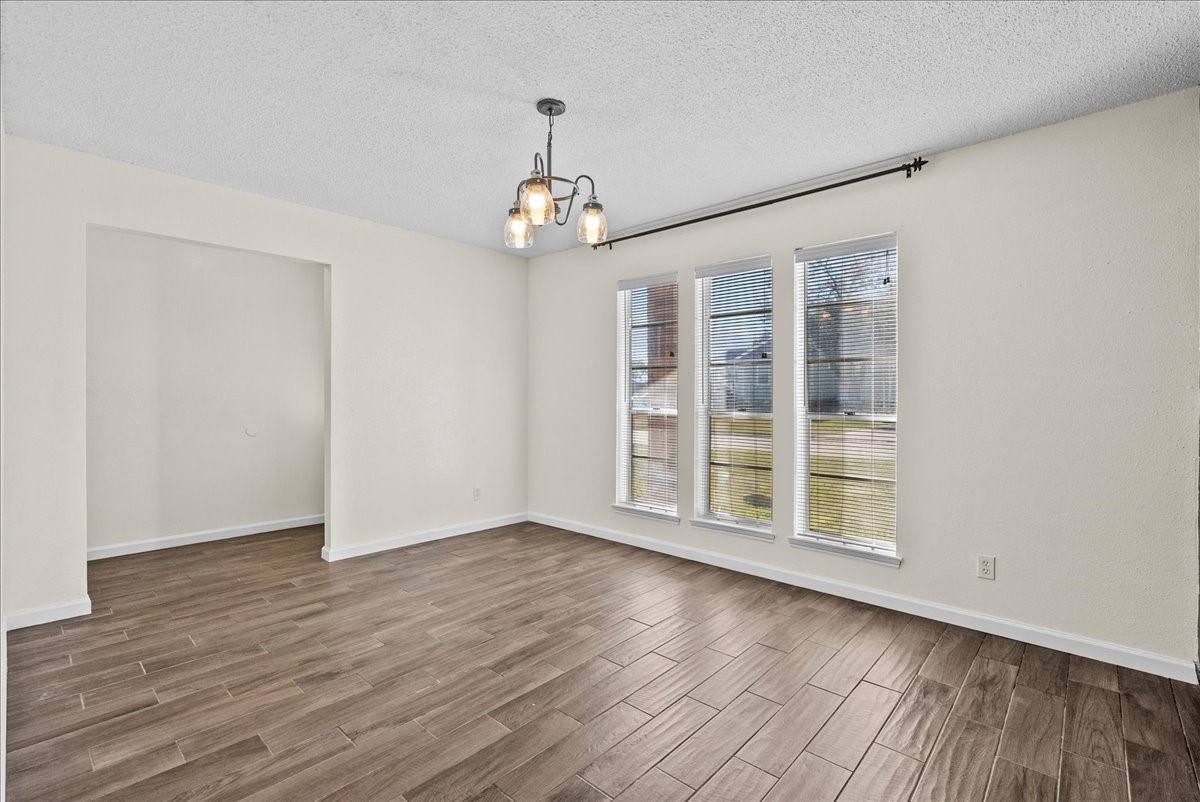 Apartment for rent at 3705 Misty Cove Court, Dickinson, TX 77539