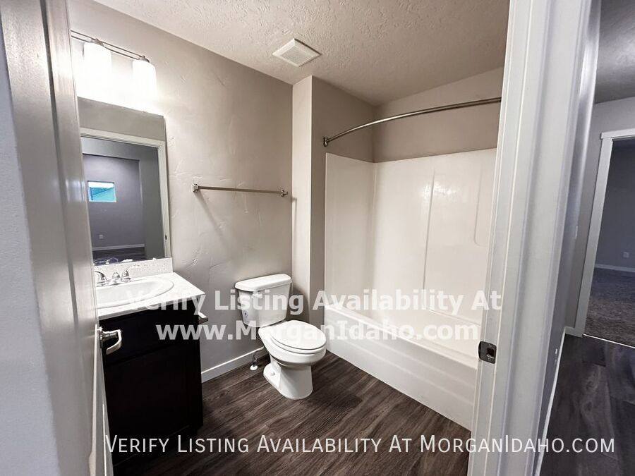Apartment for rent at 1025 S Elder St #102, Nampa, ID 83686
