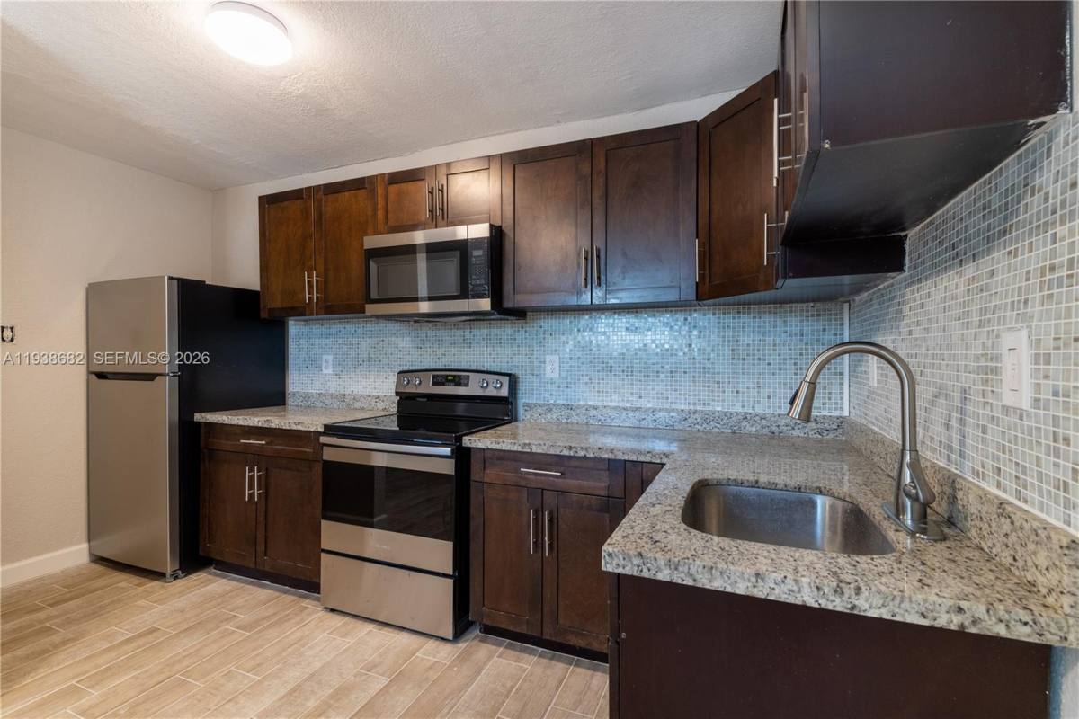 Apartment for rent at 601 S Flagler Ave #601-6, Homestead, FL 33030