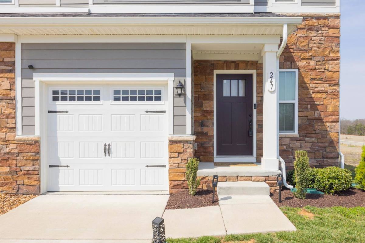 Townhouse for rent at 247 Pryor Dr, Gallatin, TN 37066