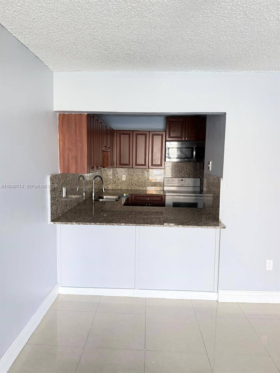 Apartment for rent at 7010 NW 186th St #5201, Hialeah, FL 33015