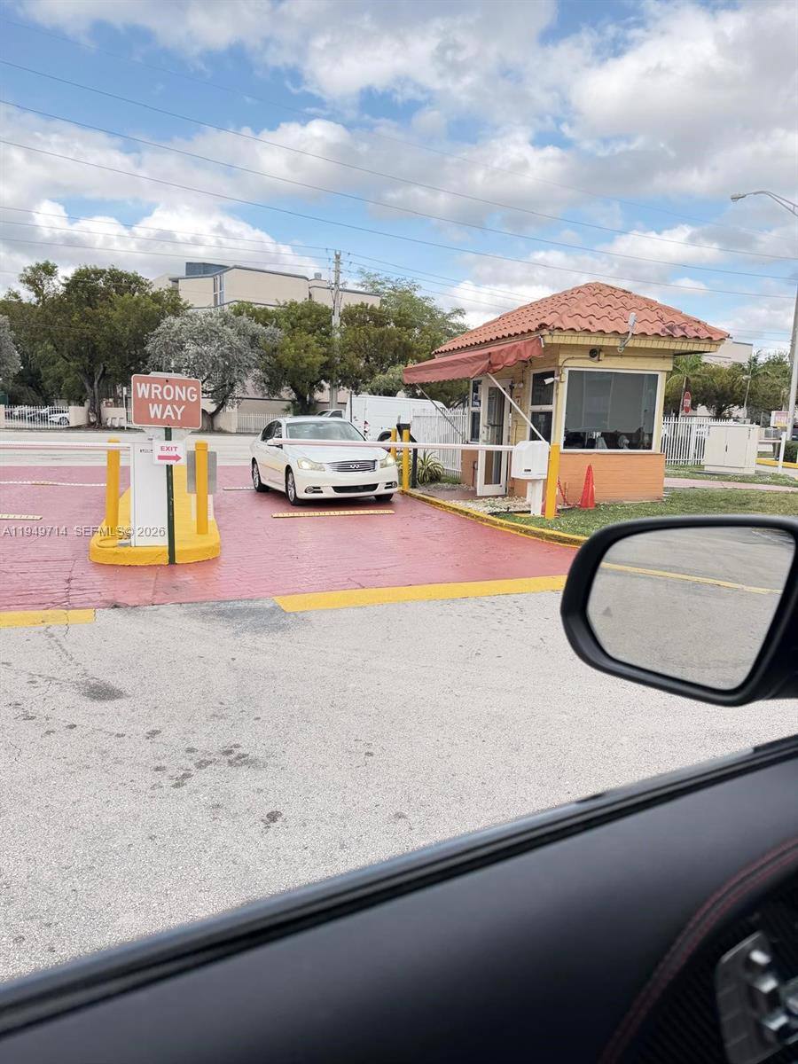 Apartment for rent at 7010 NW 186th St #5201, Hialeah, FL 33015