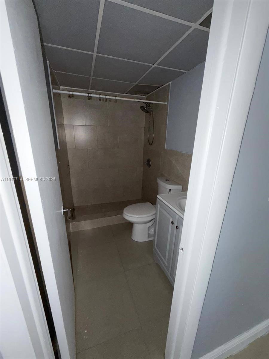 Apartment for rent at 7010 NW 186th St #5201, Hialeah, FL 33015