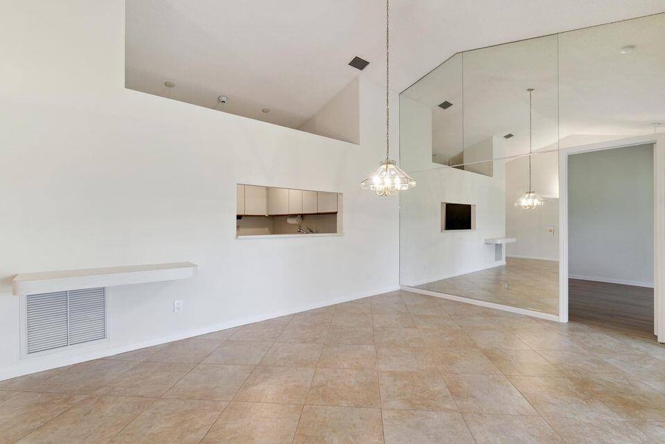 Apartment for rent at 5942 Parkwalk Circle W, Boynton Beach, FL 33472