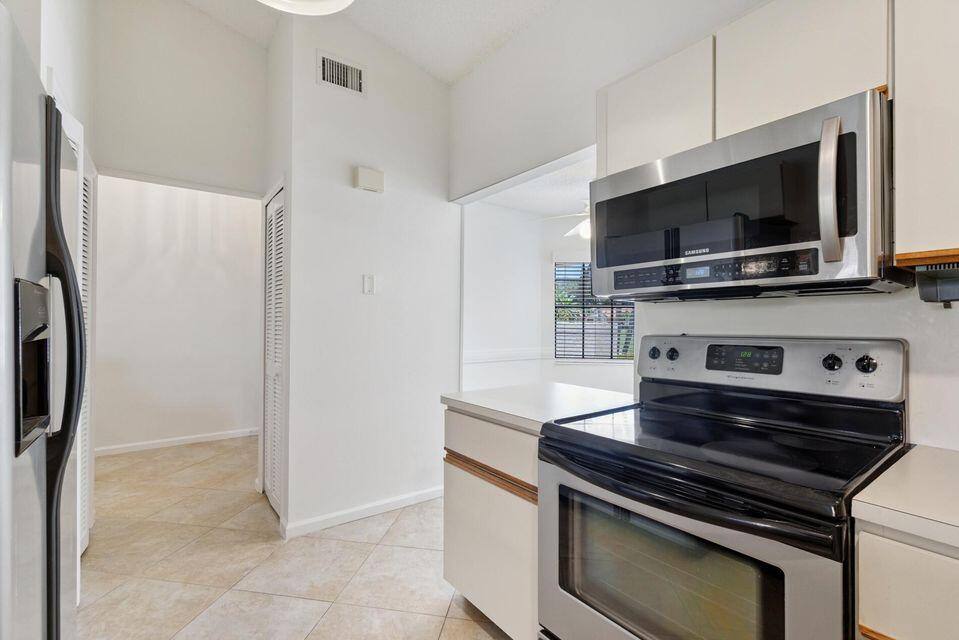 Apartment for rent at 5942 Parkwalk Circle W, Boynton Beach, FL 33472