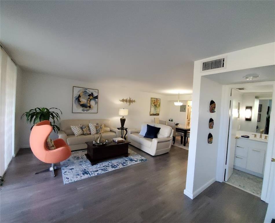 Apartment for rent at 8930 S Hollybrook Blvd #204, Hollywood, FL 33025