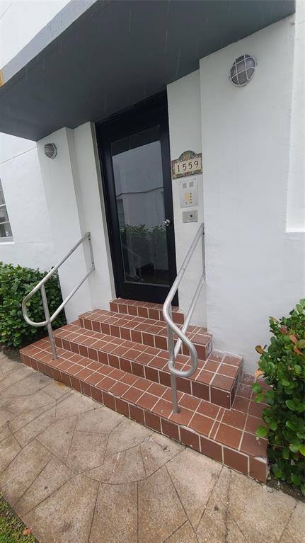 Condo for rent at 1559 Meridian Ave #207, Miami Beach, FL 33139