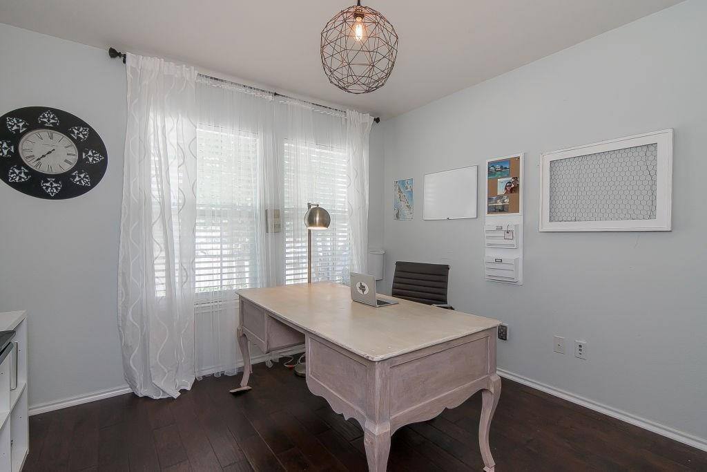 Apartment for rent at 5313 Comanche Wells Dr, McKinney, TX 75071