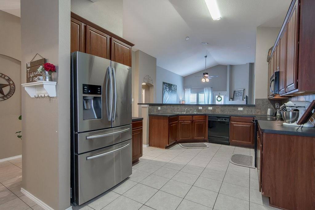 Apartment for rent at 5313 Comanche Wells Dr, McKinney, TX 75071