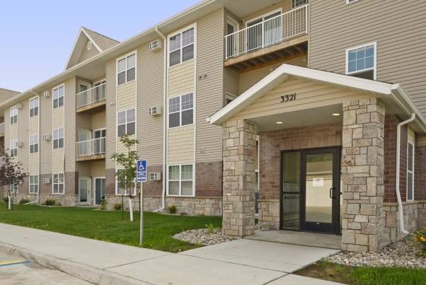 Apartment for rent at 3321 7th St NE, Minot, ND 58703