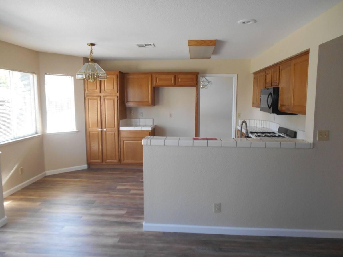 House for rent at 1187 Notre Dame Circle, Vacaville, CA 95687