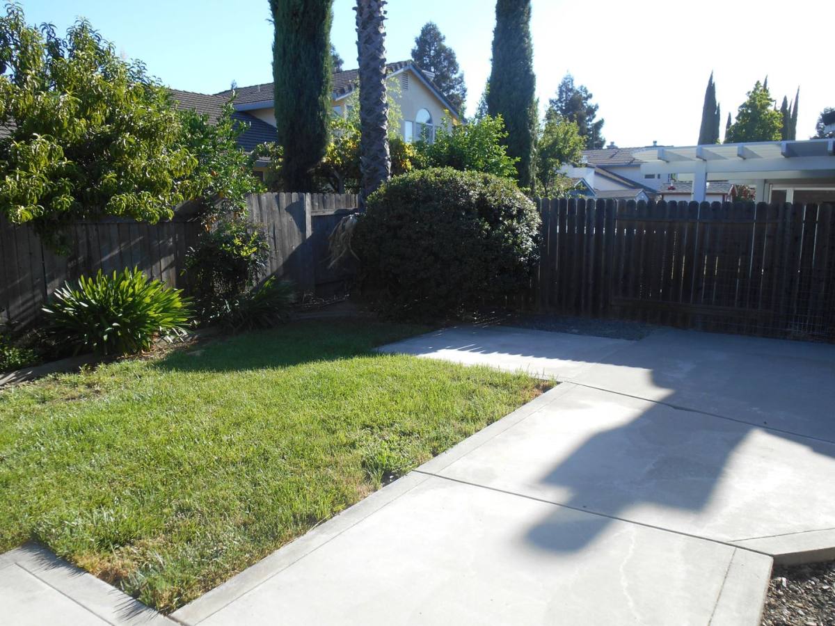 House for rent at 1187 Notre Dame Circle, Vacaville, CA 95687