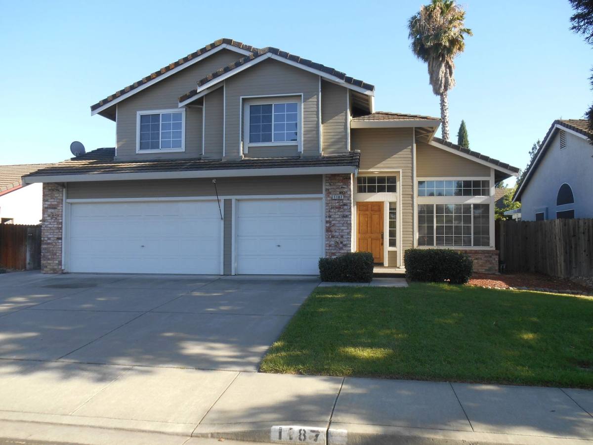 House for rent at 1187 Notre Dame Circle, Vacaville, CA 95687