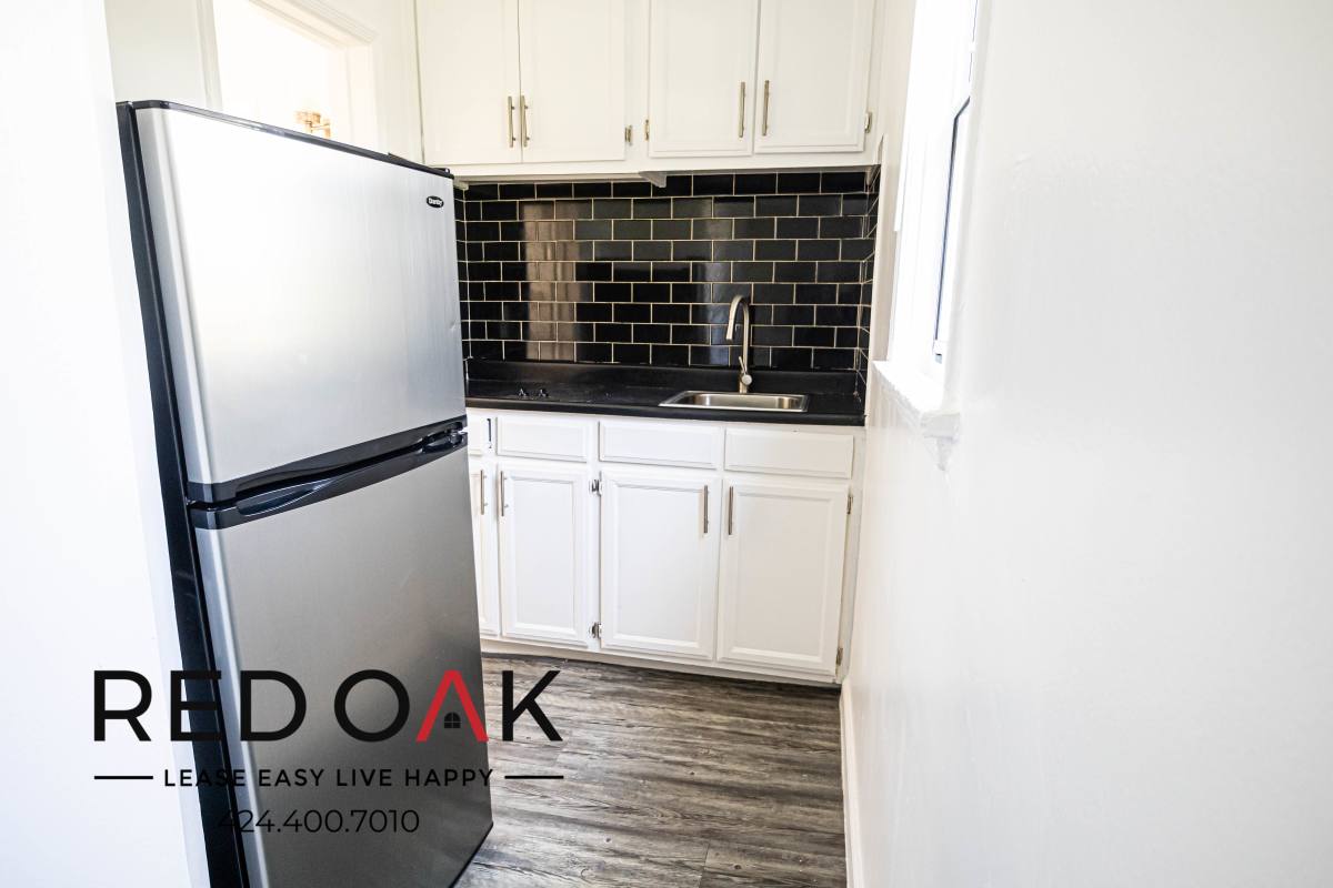 Condo for rent at 851 S Kenmore Ave #34, Los Angeles, CA 90005