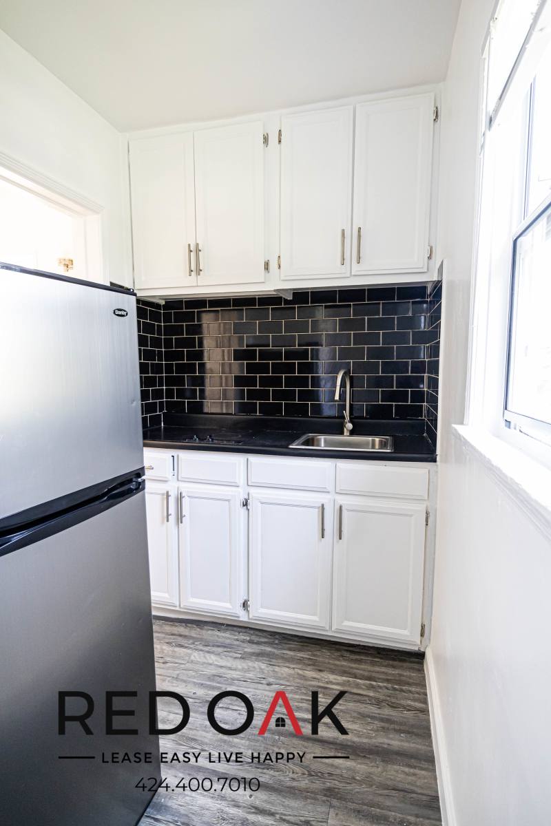 Condo for rent at 851 S Kenmore Ave #34, Los Angeles, CA 90005