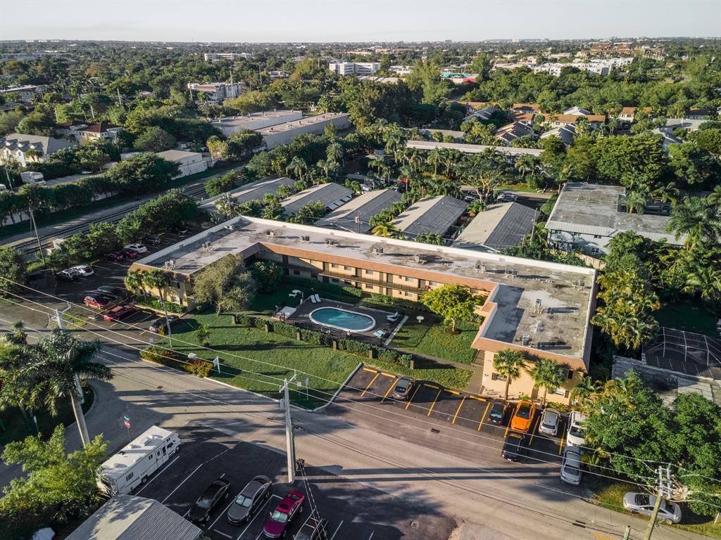 Apartment for rent at 1401 NE 17th Court #207, Fort Lauderdale, FL 33305